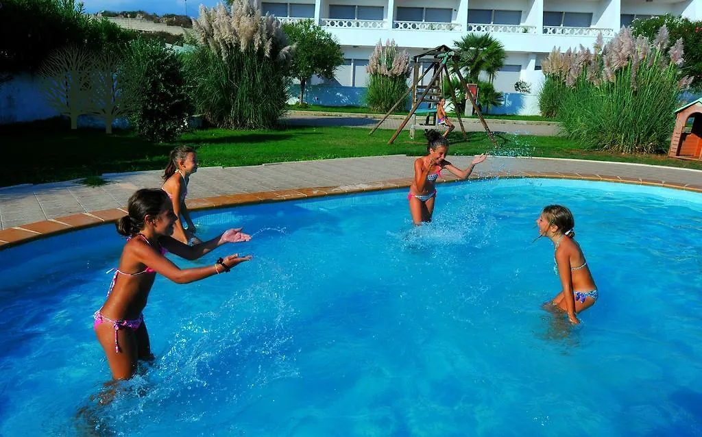 Eden Residence Club توريه أوفو 3*,  إيطاليا