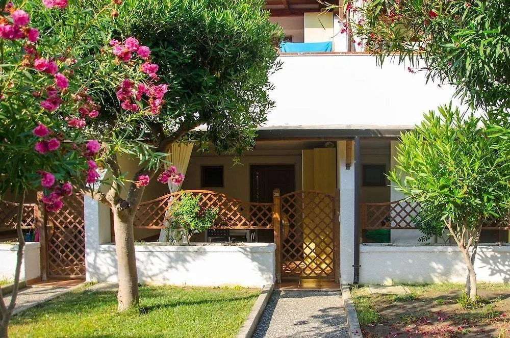 Eden Residence Club توريه أوفو