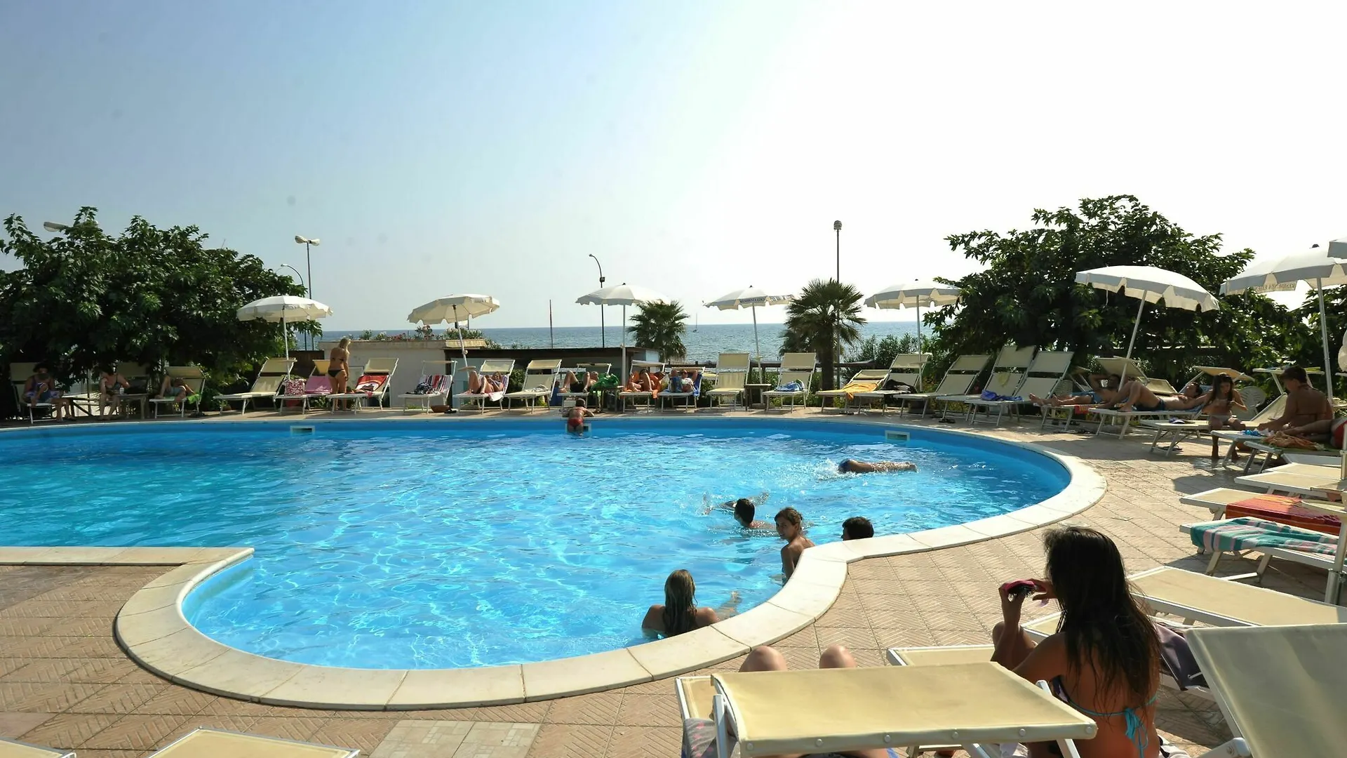 Eden Residence Club توريه أوفو