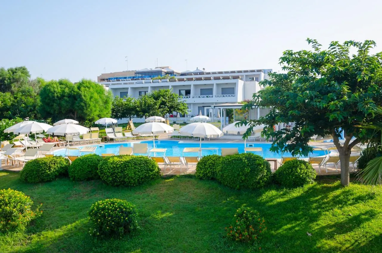 Eden Residence Club توريه أوفو
